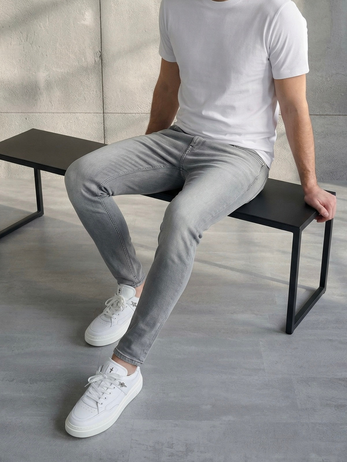 Klasik slim fit sive - 750